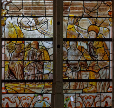 Deux anges assistent au Baptême du Christ