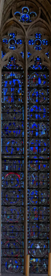 Baie 1: Annonciation - Visitation - Nativité - Adoration des mages - Les apôtres de l'Ascencion - Crucifixion - Fides et Infidelitas  - Église et Synagogue - Christ en majesté - saint Pierre -Baptême du Christ - Saint Germer - Donateur