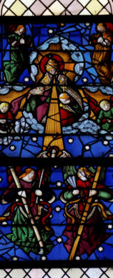 Dieu le Père insufflant le Saint Esprit entre 4 anges adorateurs