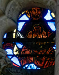 Le sein d’Abraham de la baie 112 de la cathédrale de Troyes