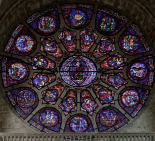 La rosace de la collégiale Notre-Dame de Mantes-la-Jolie 