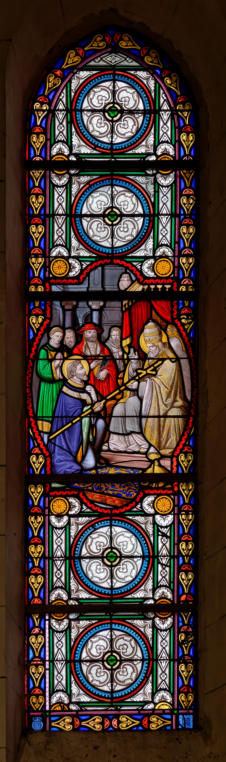 Julien est envoyé en mission par le pape et reçoit la croix pastorale