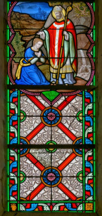 Julien fait jaillir de l'eau en frappant le sol avec sa crosse