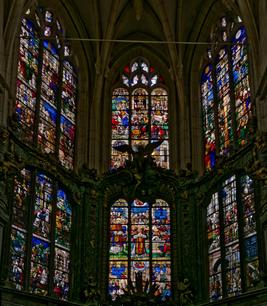 Le choeur avec les baies 1, 0 et 2.