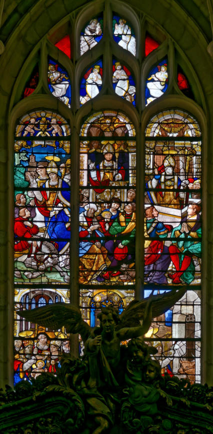 Baie 0: Verrière de saint Étienne et de saint Taurin