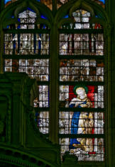 Vierge à l'Enfant (caché) - Saint Jean l'Évangéliste