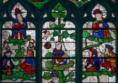 Baie 6: L'arbre de Jessé avec des évêques à la place des rois